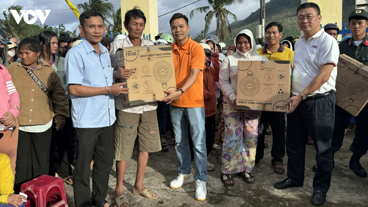vov tiep tuc dong hanh cung ba con vung lu Dak lak hinh anh 2