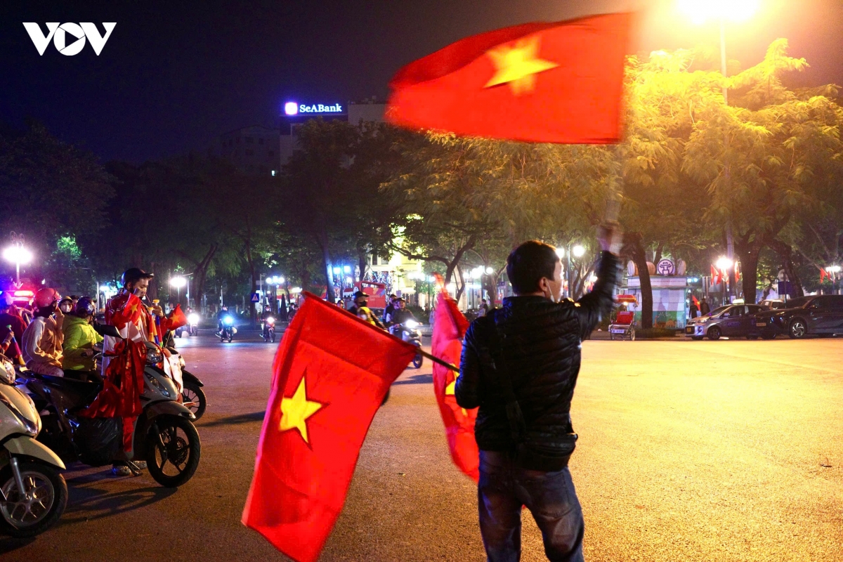 khong khi an mung chuc vo dich sea games 33 cua Dt u22 viet nam hinh anh 10