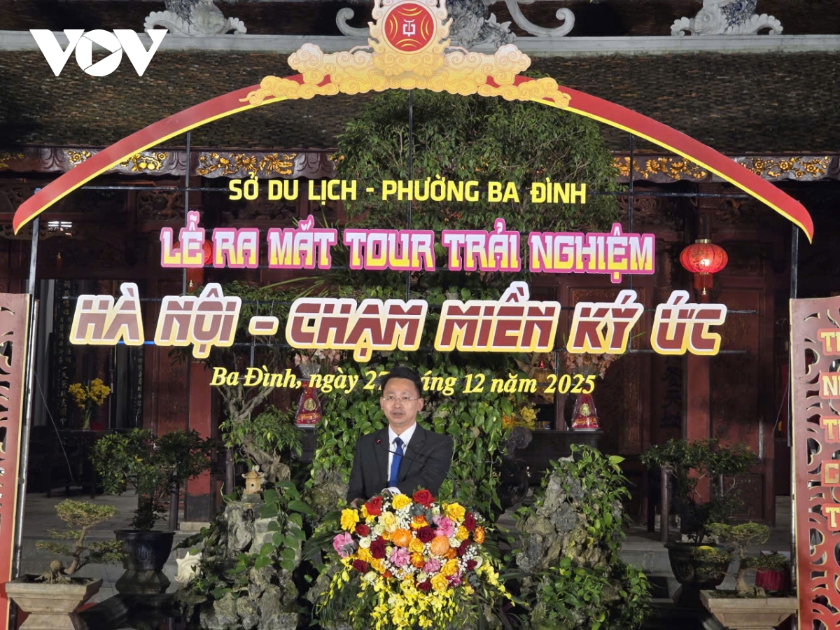 Độc đáo tour du lịch trải nghiệm “Hà Nội - Chạm miền ký ức” đón chào năm mới