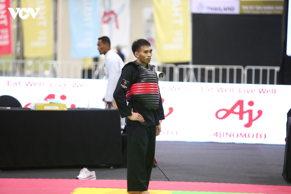 vo si pencak silat viet nam guc nga tren san dau, doi phuong duoc xu thang hinh anh 2