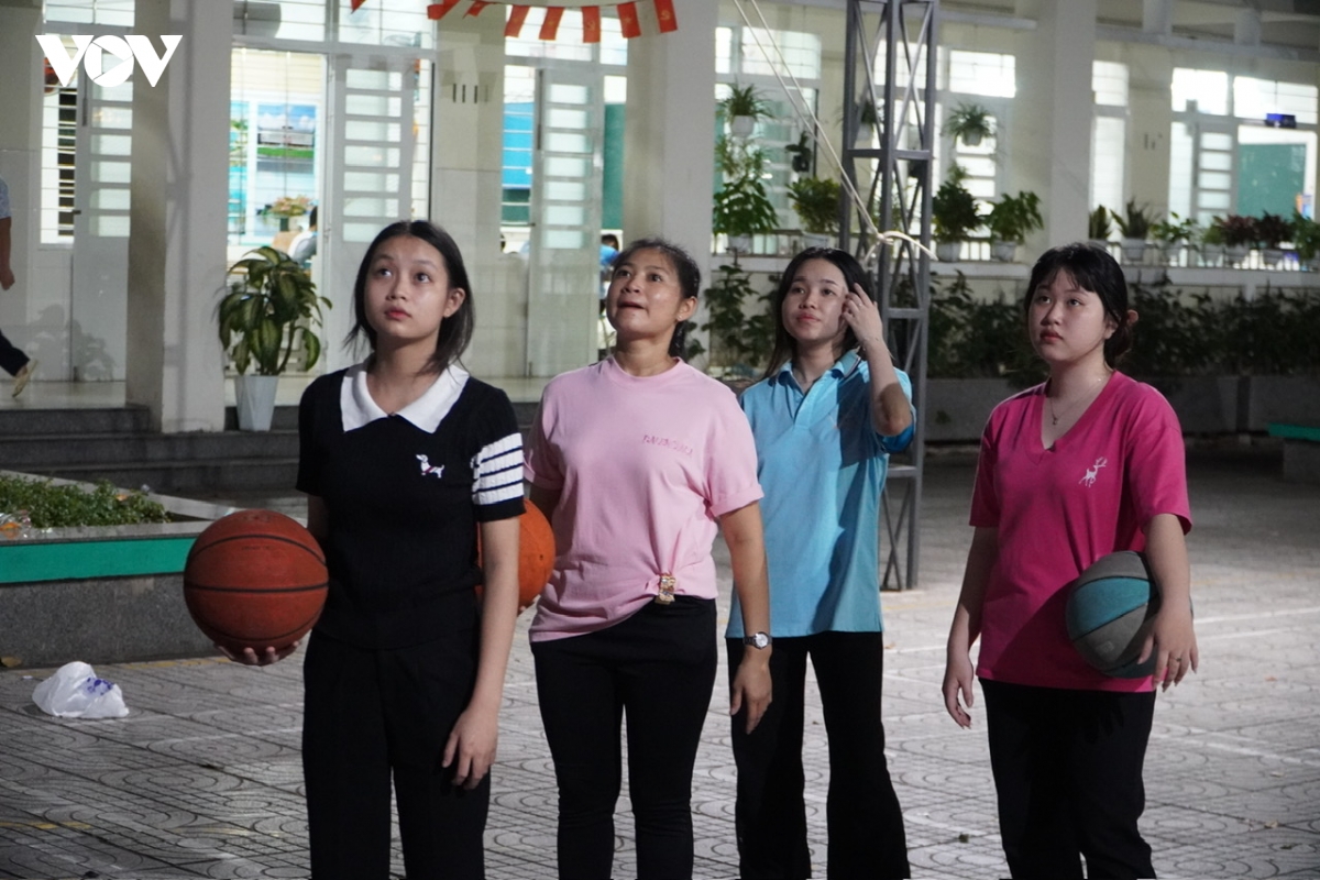 hanh trinh di tim con chu cua nhung hoc sinh co hoan canh dac biet hinh anh 2