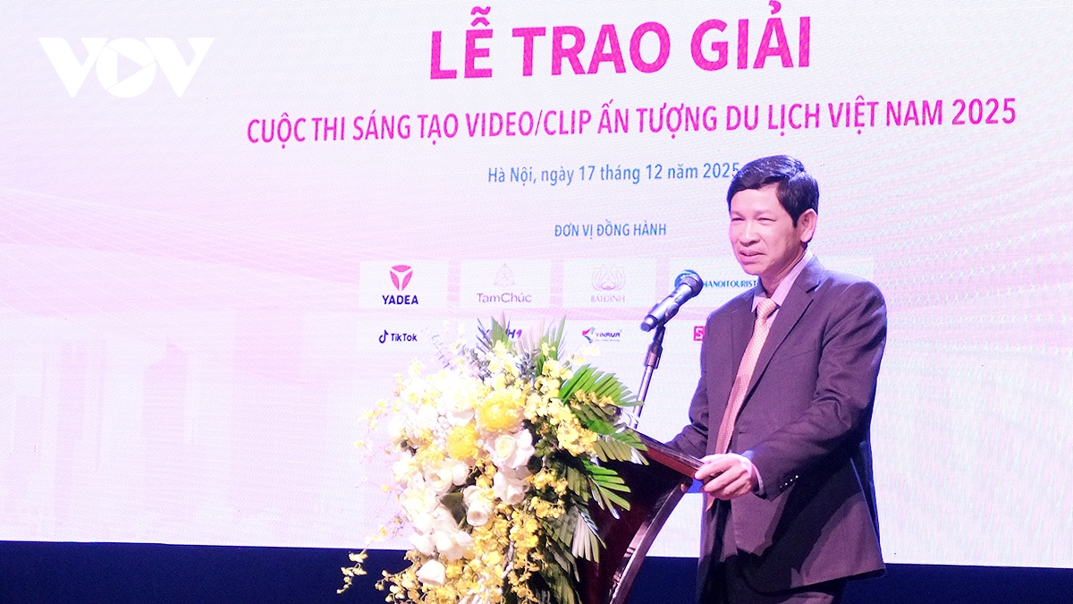 trao giai cuoc thi sang tao video clip An tuong du lich viet nam nam 2025 hinh anh 2