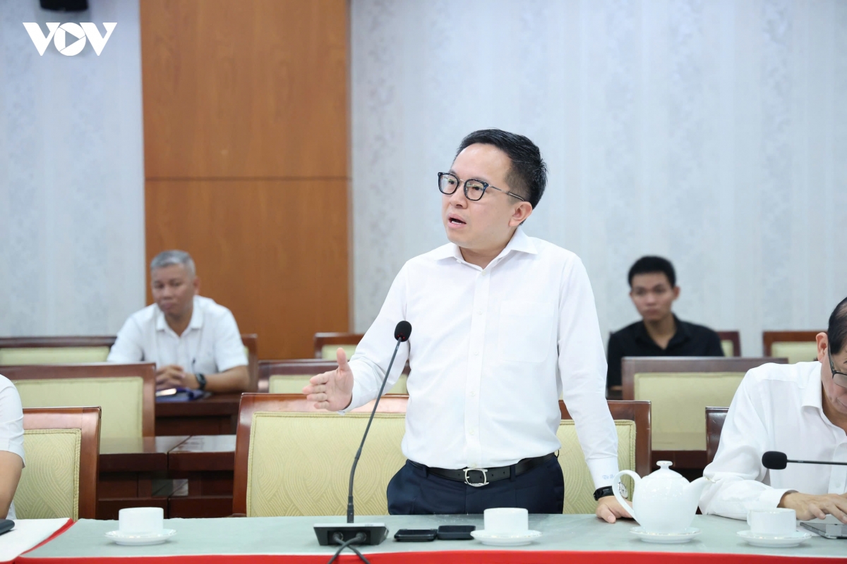 sap nhap, tinh gon co quan bao chi tp.hcm de tang suc chien dau hinh anh 3