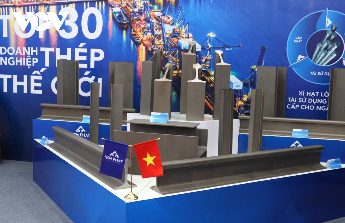 ការរៀបចំកំពុងដំណើរការសម្រាប់ពិធីបើកការដ្ឋានសាងសង់រោងចក្រផ្លូវដែកទំនើបបំផុតនៅក្វាងង៉ាយ (រូបភាពទី៤)។