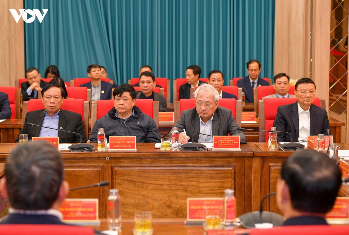 tong ket chuong trinh nghien cuu khoa hoc ly luan chinh tri giai doan 2021 2025 hinh anh 4