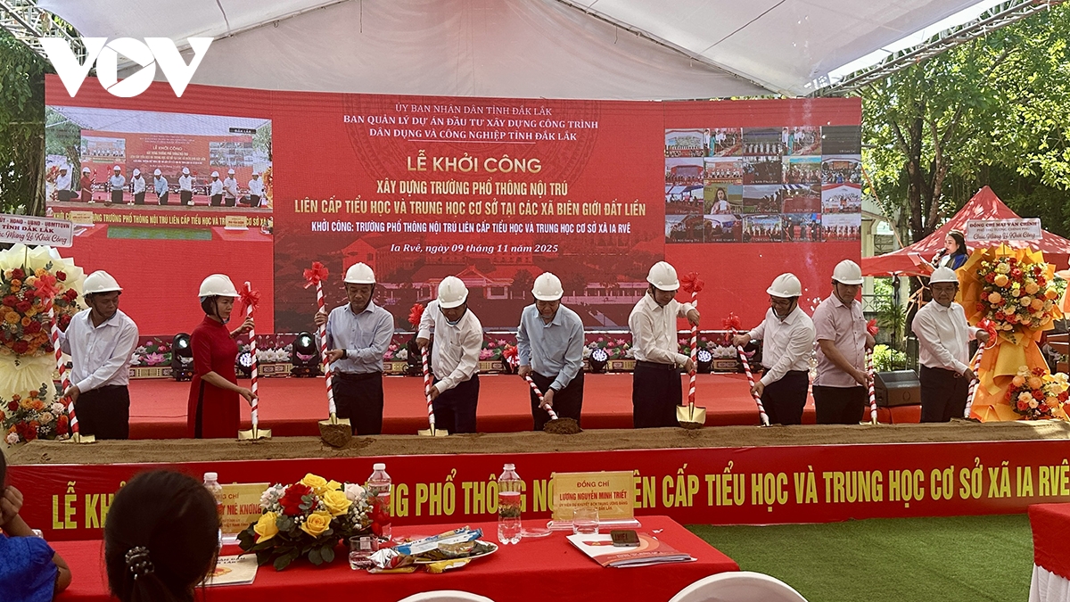 Trường liên cấp biên giới, điểm tựa trồng người vùng phên dậu Tổ quốc