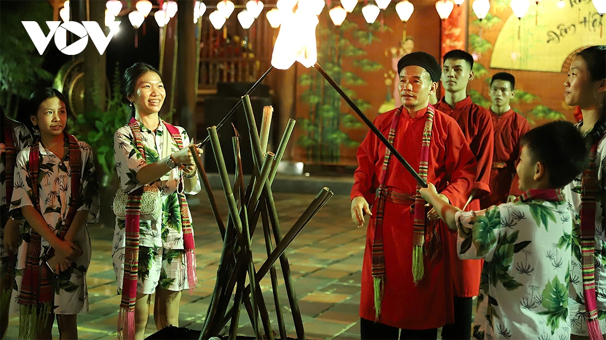 För att erövra den historiska platsen och vinna Yen Tu-segern, berätta din historia (bild 1)