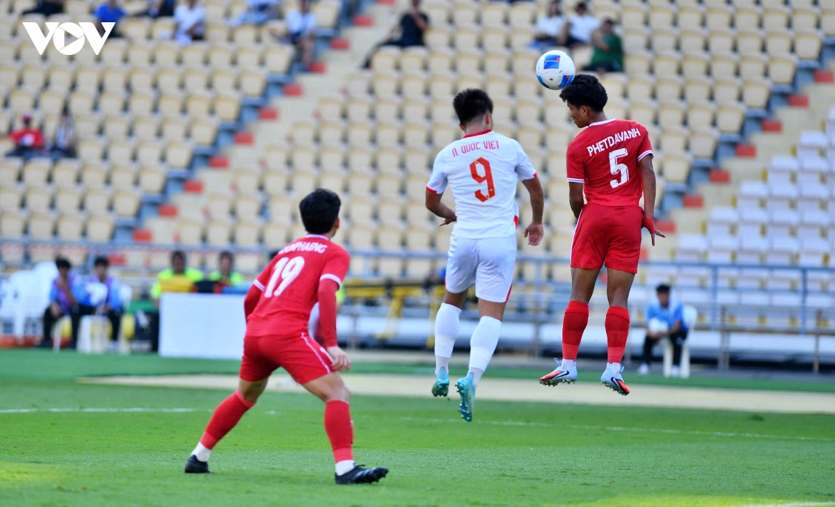 ket qua bong da sea games 33 hom nay 3 12 u22 viet nam thang hu via u22 lao hinh anh 52