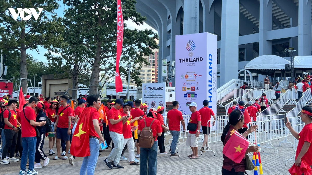 u22 viet nam xuat sac vao chung ket sea games 33 hinh anh 7