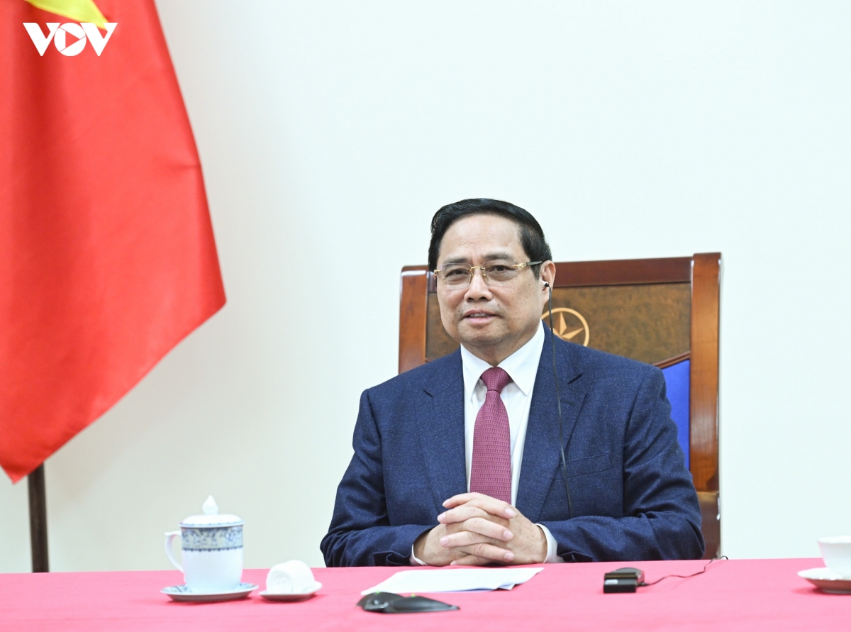 thu tuong pham minh chinh dien dam voi thu tuong singapore lawrence wong hinh anh 1
