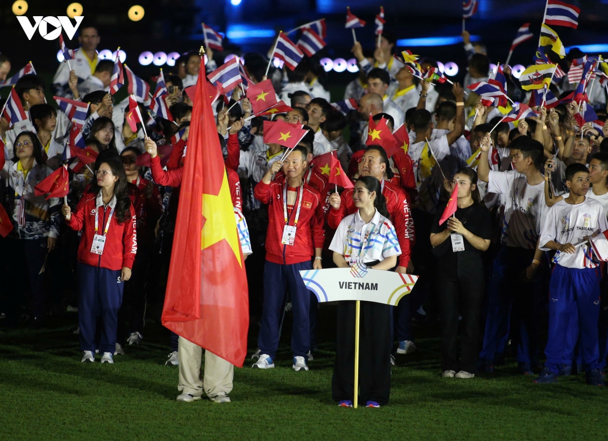 be mac sea games 33 Doan the thao viet nam dung thu 3 toan doan hinh anh 54