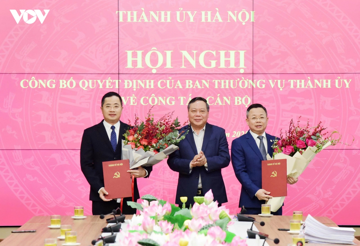 thieu tuong nguyen thanh long giu chuc chanh van phong thanh uy ha noi hinh anh 2