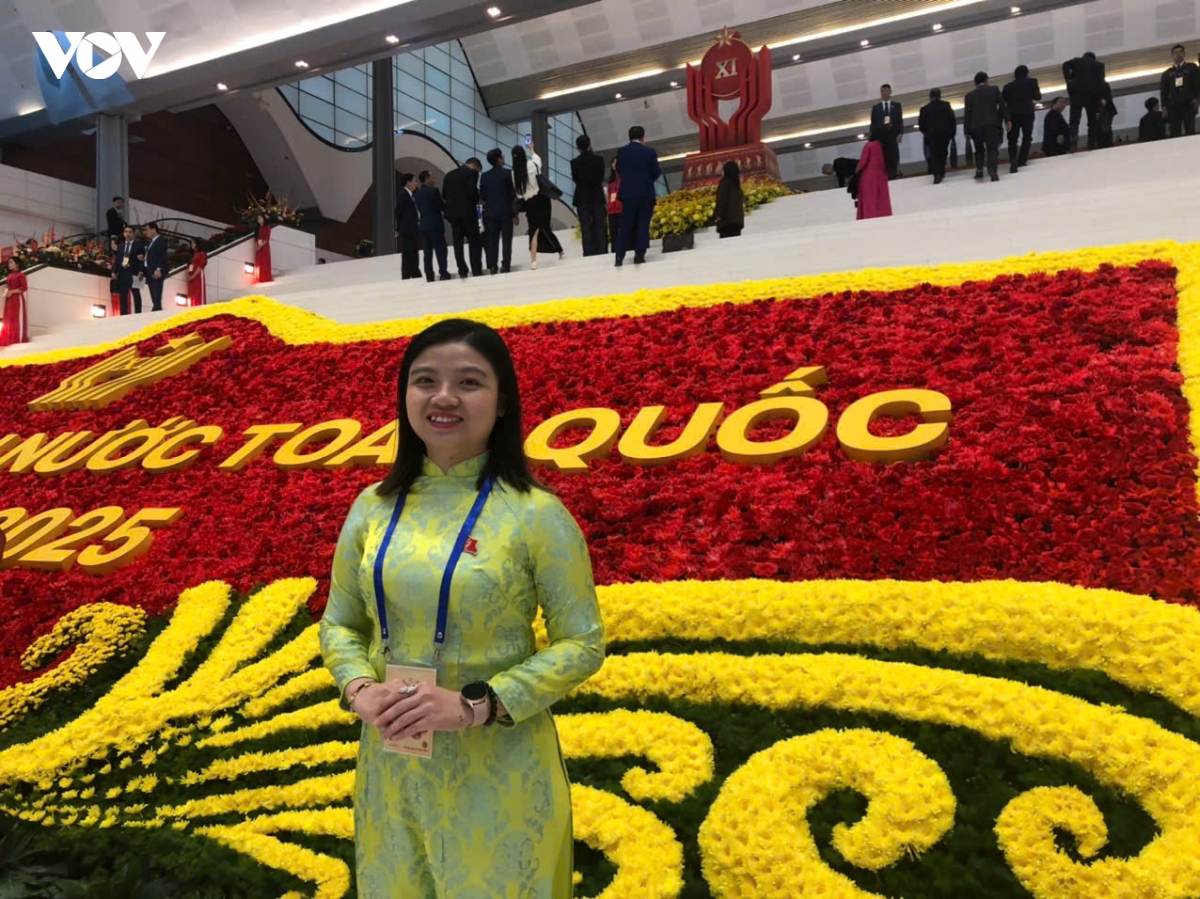Dai hoi thi dua yeu nuoc toan quoc lan thu xi lan toa tinh than cong hien hinh anh 2
