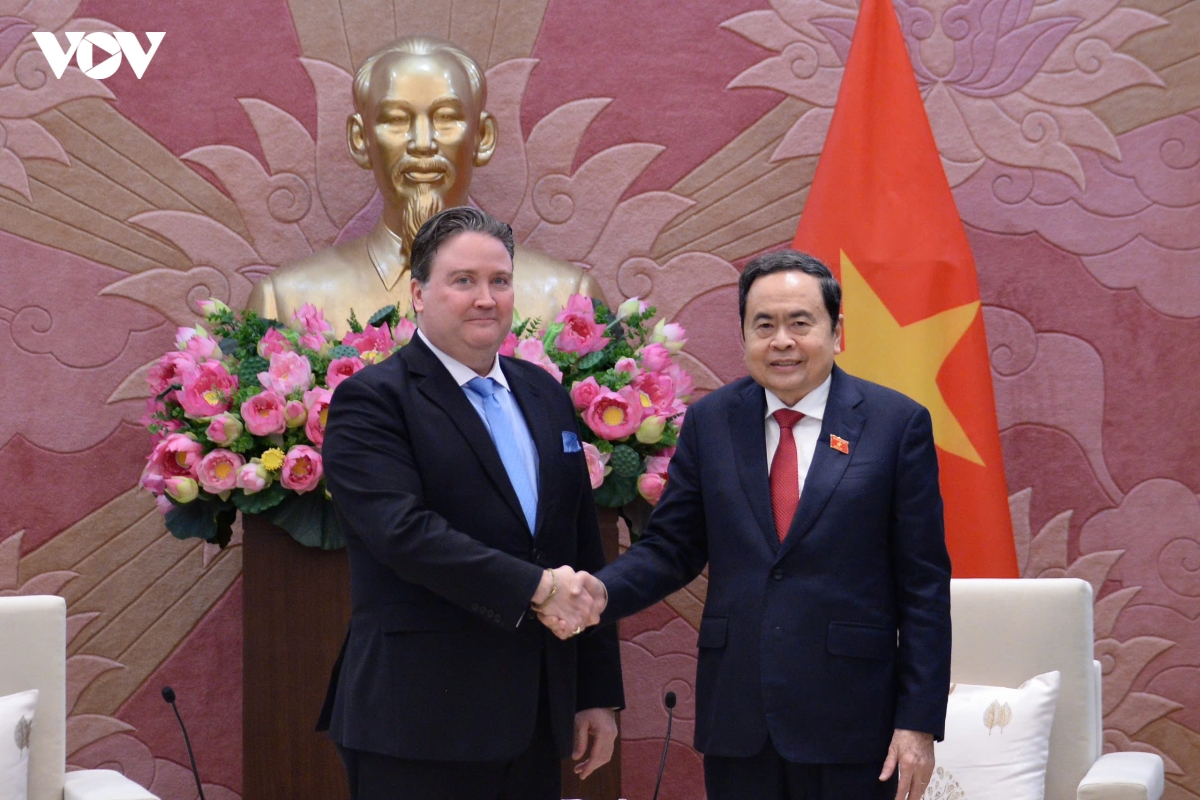 chu tich quoc hoi tran thanh man tiep cac Dai su campuchia, hoa ky va philippines hinh anh 2