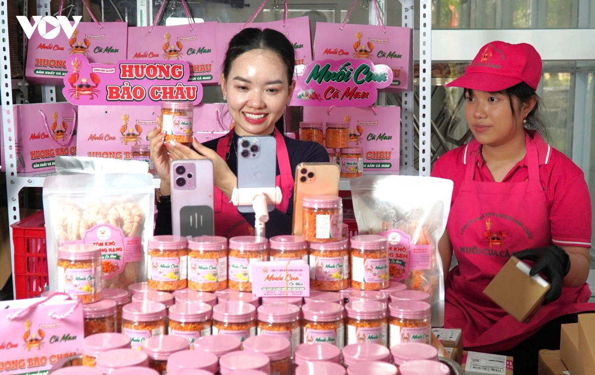 muoi cua xu u minh - Dua huong cua ca mau vuon xa hinh anh 13