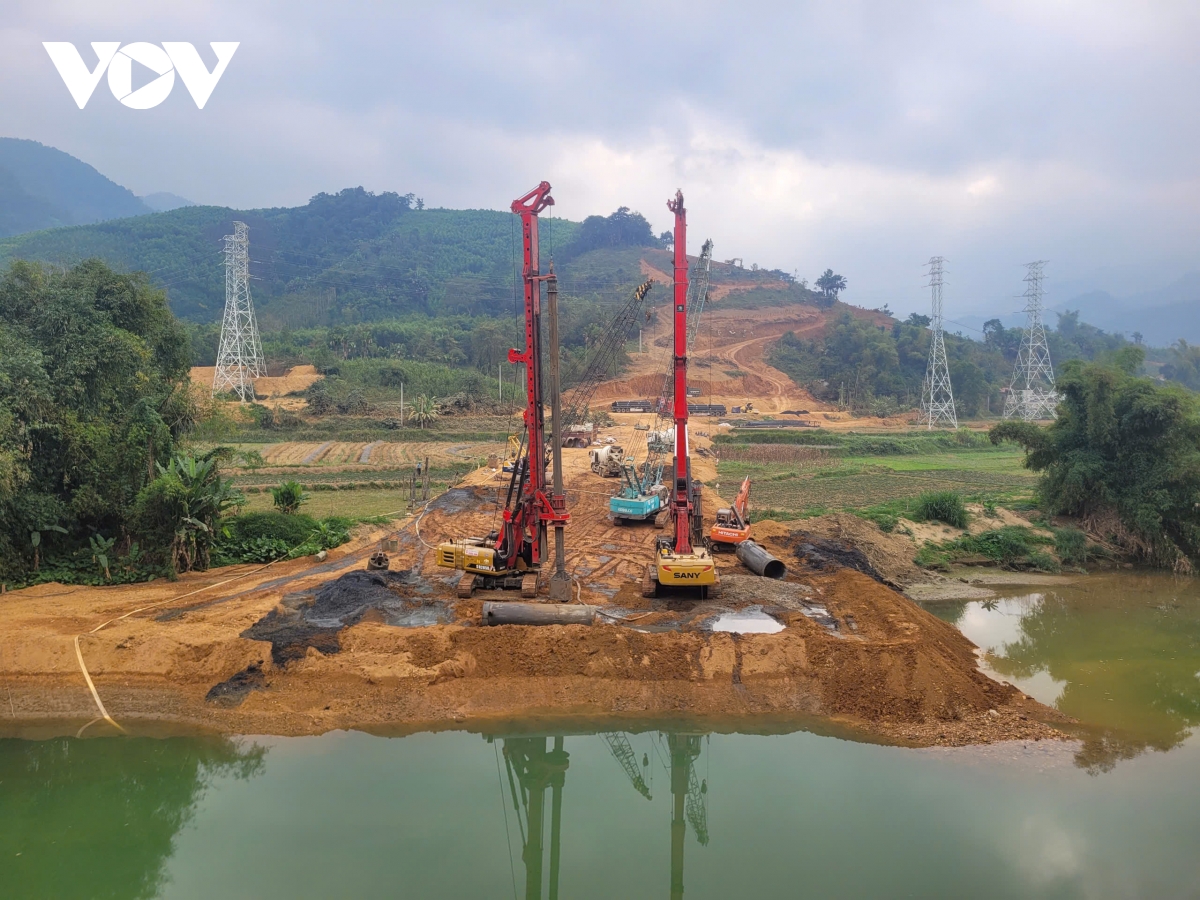 thieu bai do thai, tien do du an cao toc cho moi - bac kan bi anh huong hinh anh 3