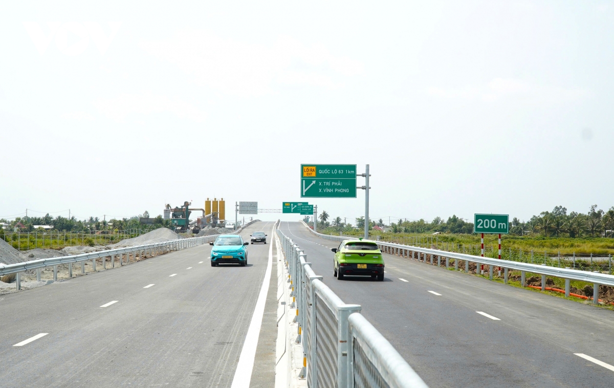 thong xe cao toc ve ca mau giao thong se danh thuc tiem nang Dat mui hinh anh 2