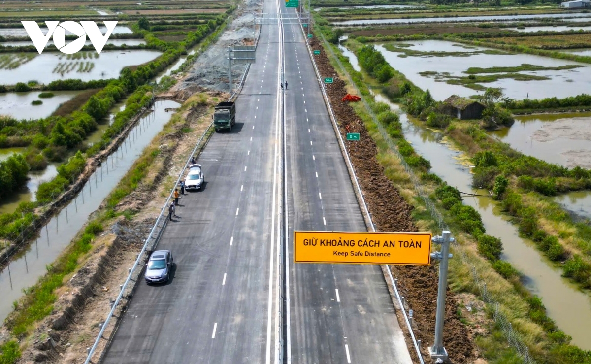 thong xe cao toc ve ca mau giao thong se danh thuc tiem nang Dat mui hinh anh 3