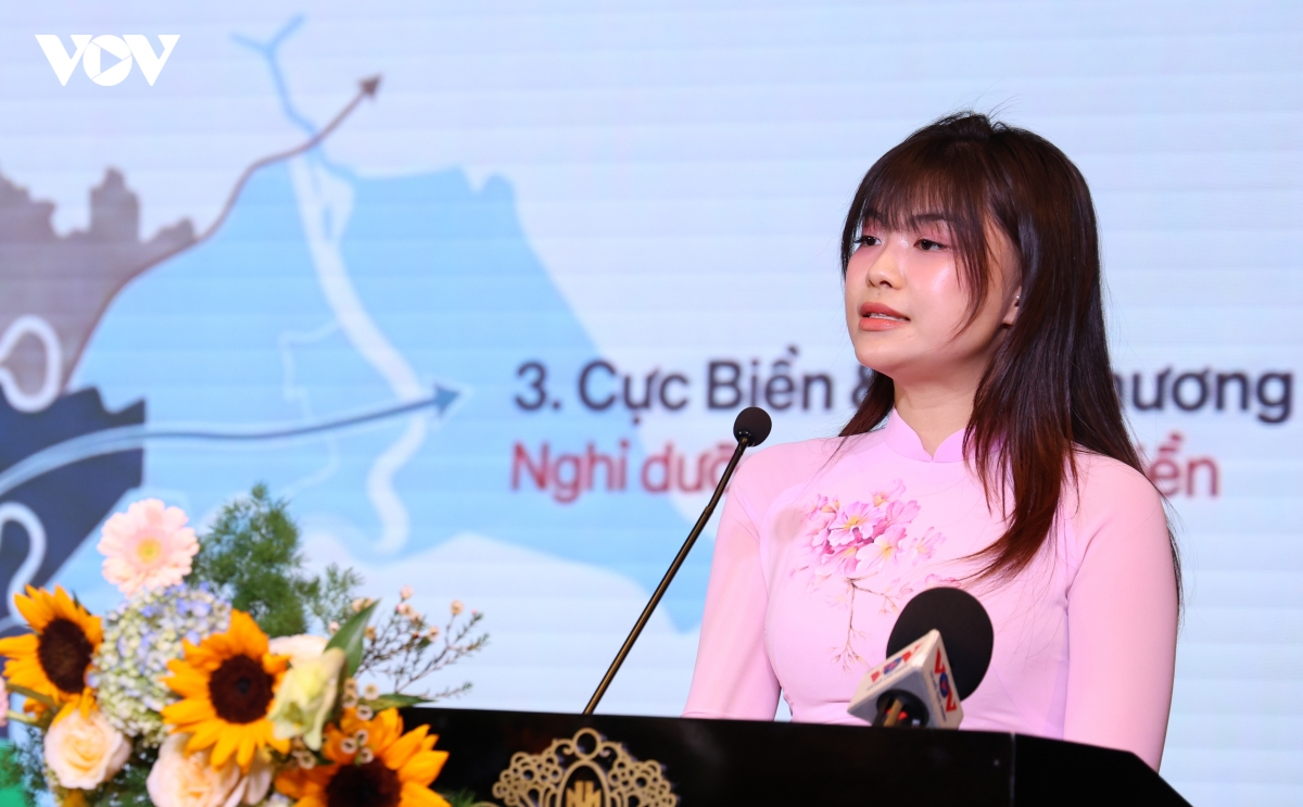 can gio dong luc tang truong moi cua du lich tp.hcm hinh anh 2