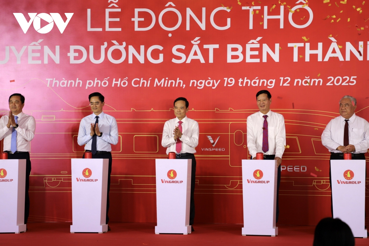 ky vong Dai hoi xiv cua Dang Dot pha ha tang, tinh gon bo may, chon nguoi tai duc hinh anh 6