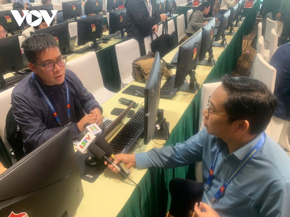 hon 600 phong vien, ky thuat vien bao chi tac nghiep tai Dai hoi xiv hinh anh 2