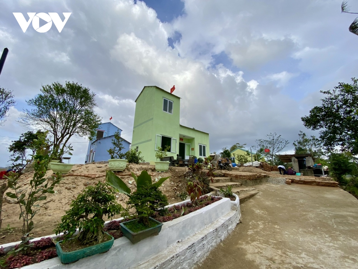 ban giao gan 100 can nha trong chien dich quang trung tai Dak lak hinh anh 1