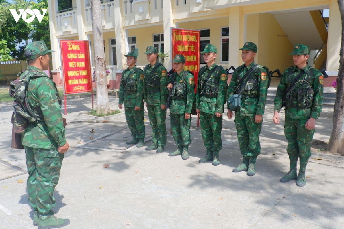 quyet liet chong buon lau, giu vung an ninh trat tu tuyen bien gioi an giang hinh anh 1