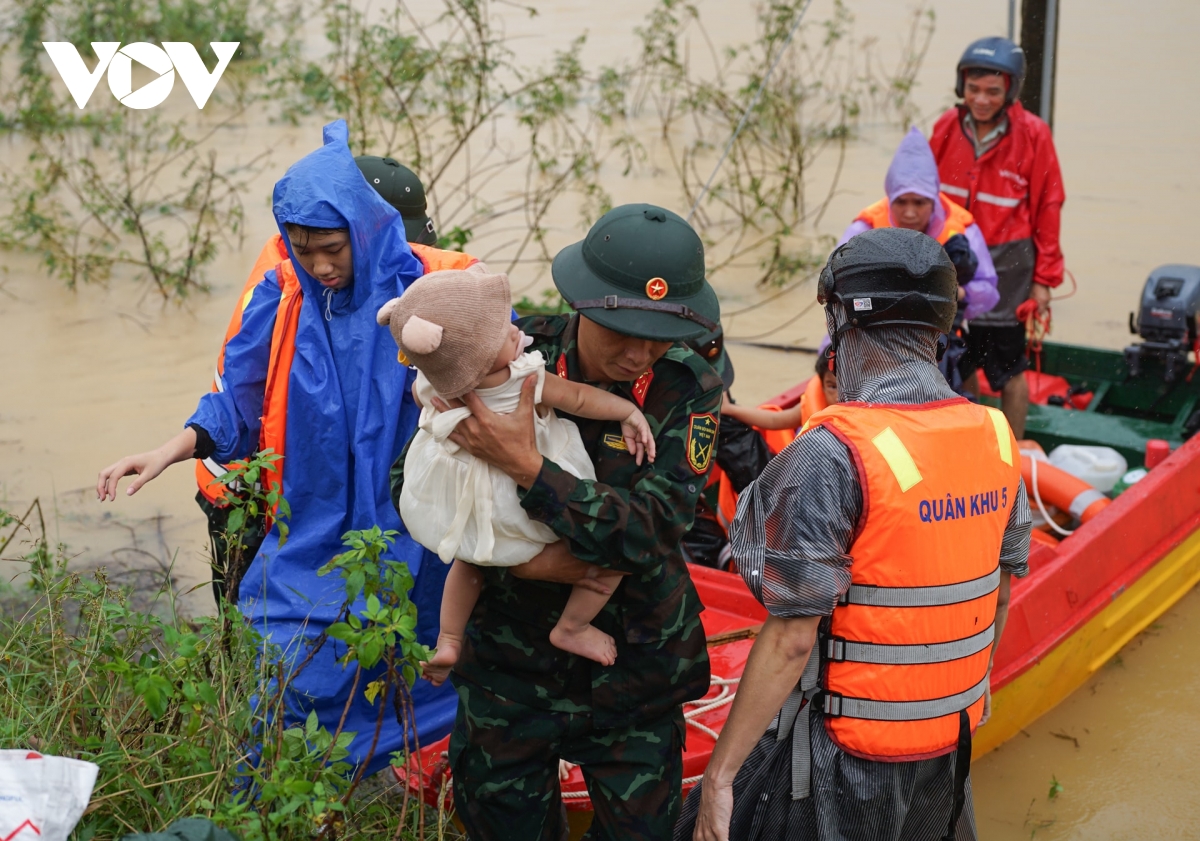 Người dân miền Trung và ĐBSCL mong Đảng, Nhà nước có các chính sách cho địa phương