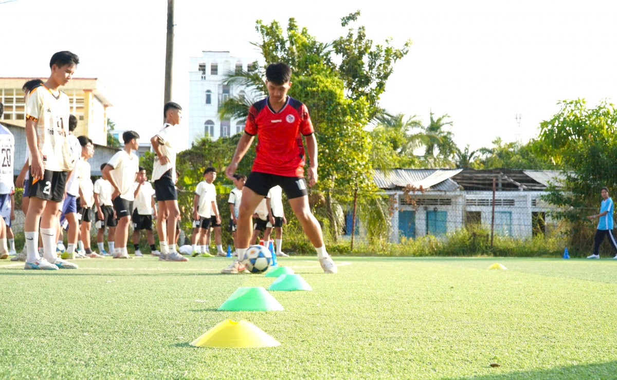 nha truong danh thuc tiem nang hoc sinh qua cac clb nang khieu hinh anh 4
