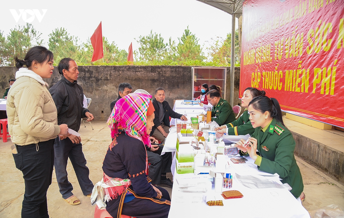 vung an sinh, ben phen dau vung cao Dong bac hinh anh 9