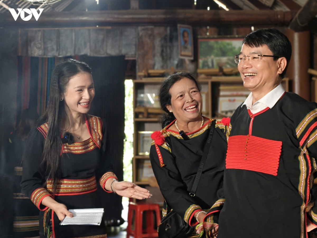 Dak lak day manh chuyen doi so, lan toa gia tri van hoa du lich hinh anh 3