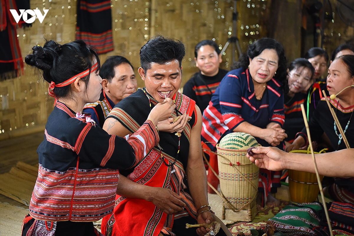Dac sac le cuoi cua dong bao cac dan toc tay nguyen hinh anh 16