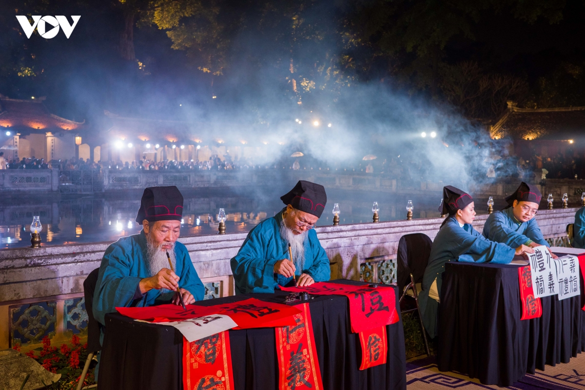 xin chu dau nam net dep van hoa gui gam uoc vong mua xuan hinh anh 6