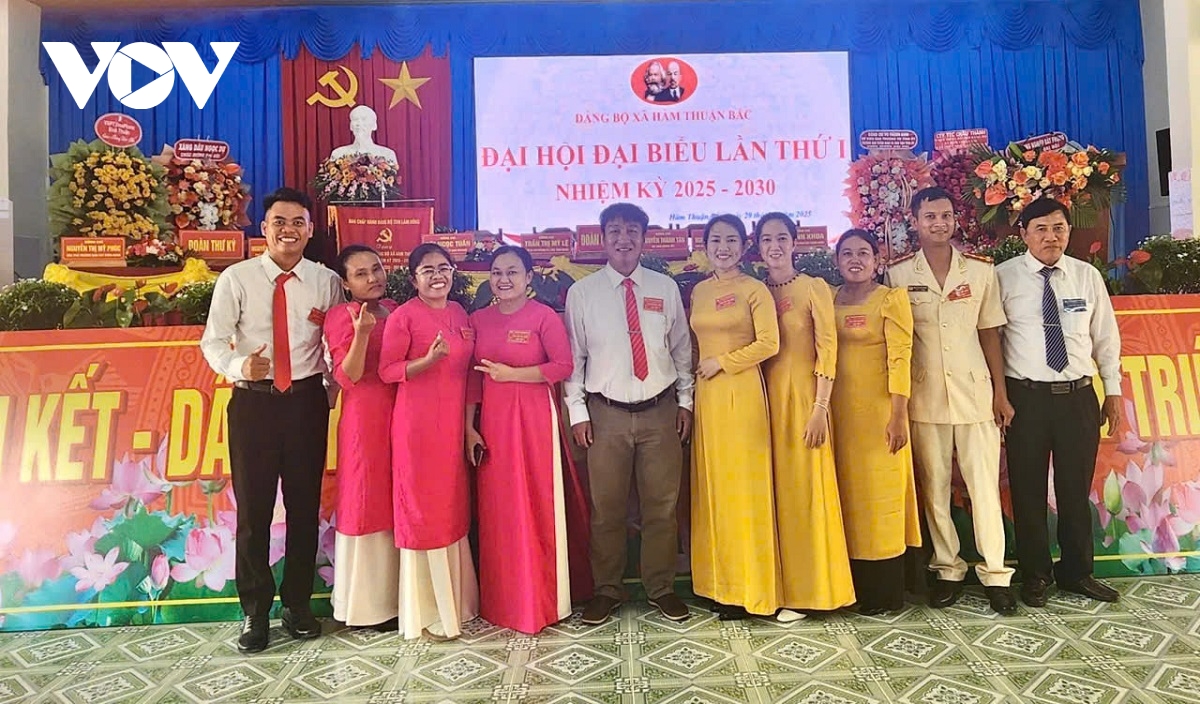 Dong bao cham ky vong vao quyet sach cua Dai hoi Dang hinh anh 2
