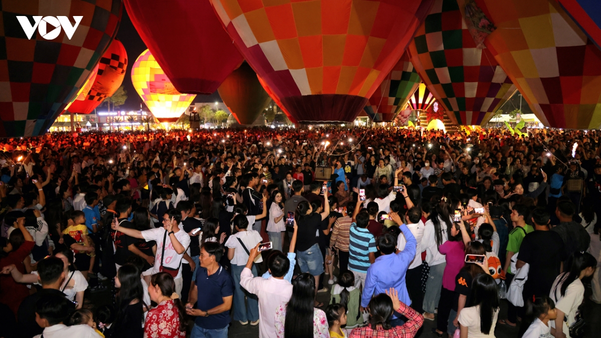 be mac festival hoa - kieng sa Dec, Dong thap lan thu ii hinh anh 4