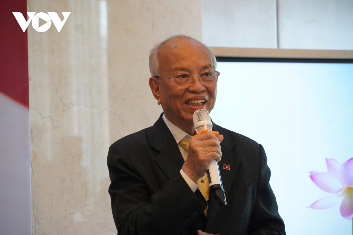 cuon sach ve hanh trinh truoc khi bac ho ra di tim duong cuu nuoc hinh anh 3