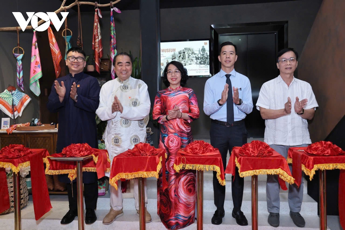 khai truong bao tang pho, tp.hcm co them diem den du lich trai nghiem hinh anh 2