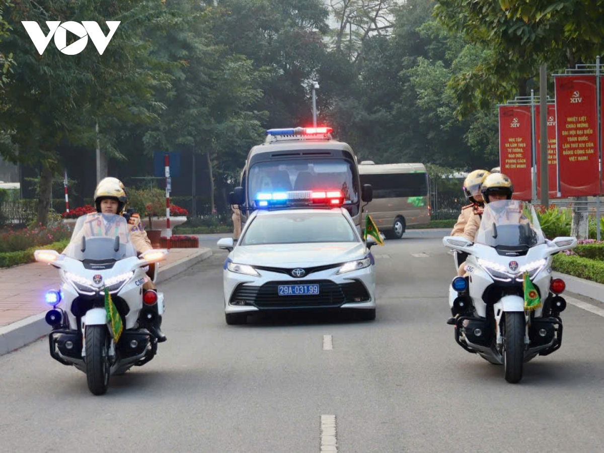 Diễn tập dẫn đoàn quy mô lớn phục vụ Đại hội XIV của Đảng