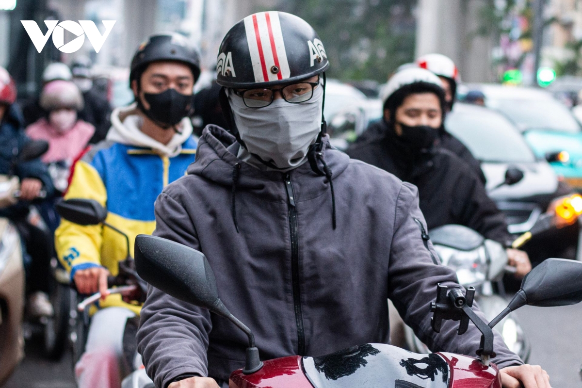 luu luong giao thong ha noi tang sau ky nghi tet, hang loat tuyen duong un tac hinh anh 9