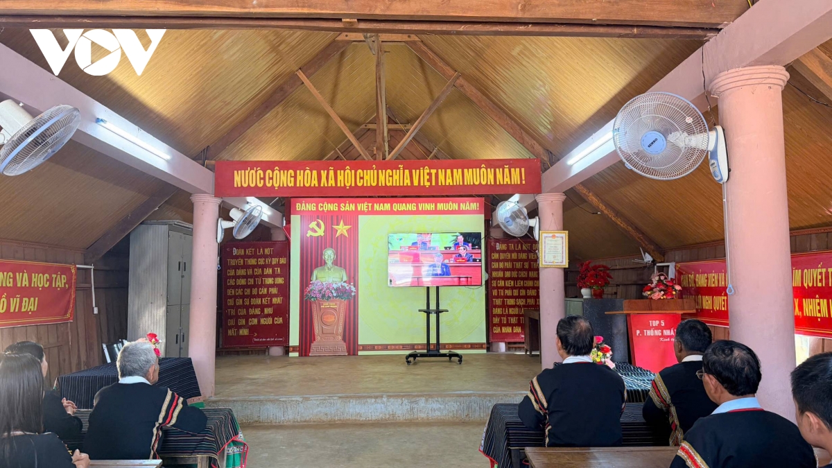 Dai hoi xiv cua Dang ky vong ve mot nhiem ky moi nang dong, doi moi hinh anh 4