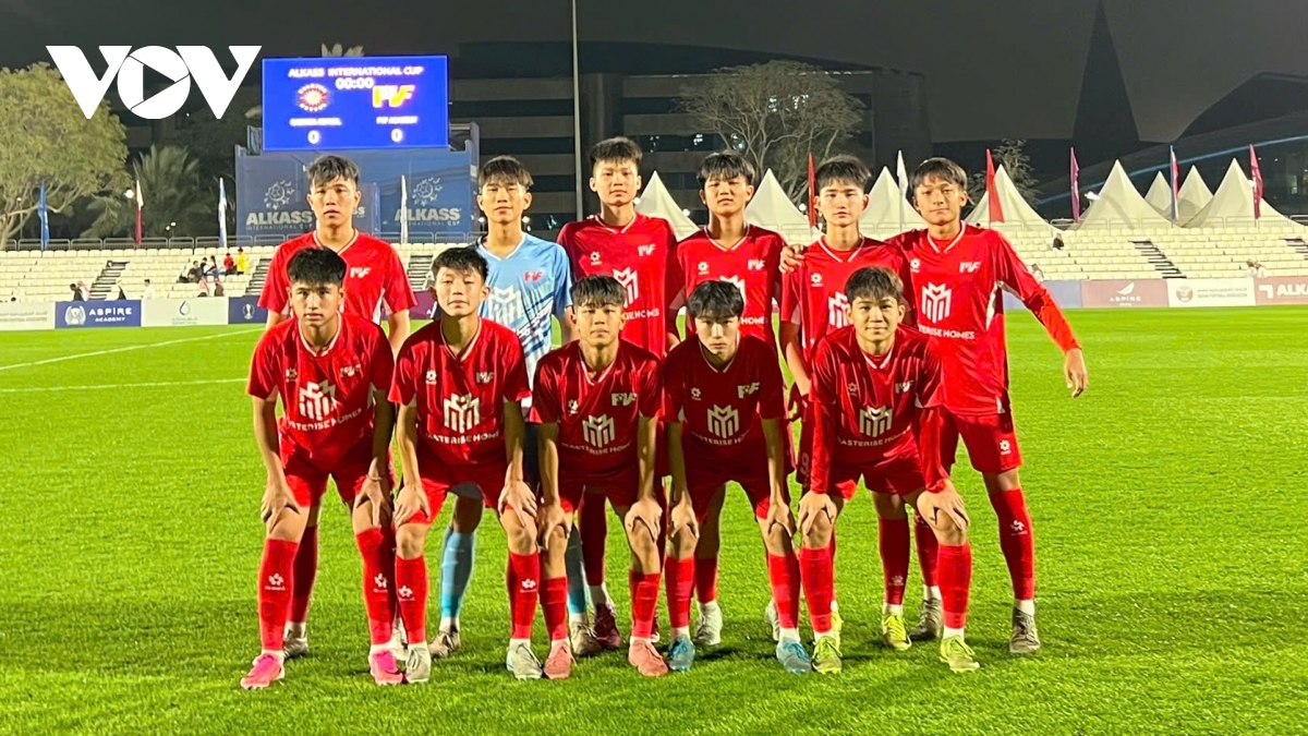 Lịch thi đấu và trực tiếp bóng đá Việt Nam hôm nay 22/1: Đại diện Việt Nam đấu PSG