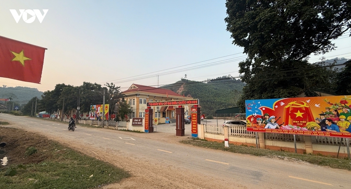 Dong bao cac dan toc mien tay xu thanh gui tron niem tin vao Dai hoi xiv cua Dang hinh anh 4