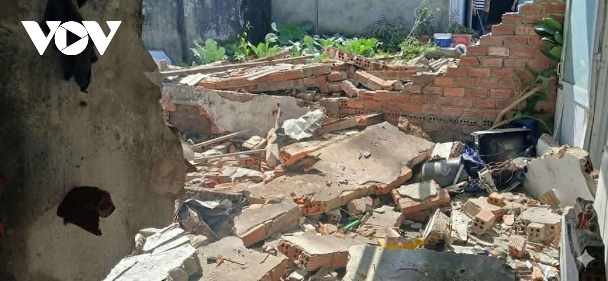 Điều tra vụ nổ làm sập nhà nghi do chế tạo pháo tại Đắk Lắk