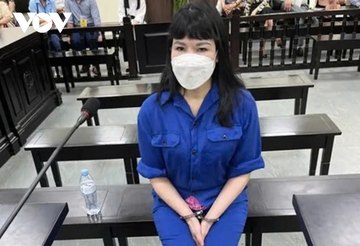 cuu pho giam doc chi nhanh ngan hang bi tuyen tu chung than vi lua dao 2.700 ty hinh anh 1