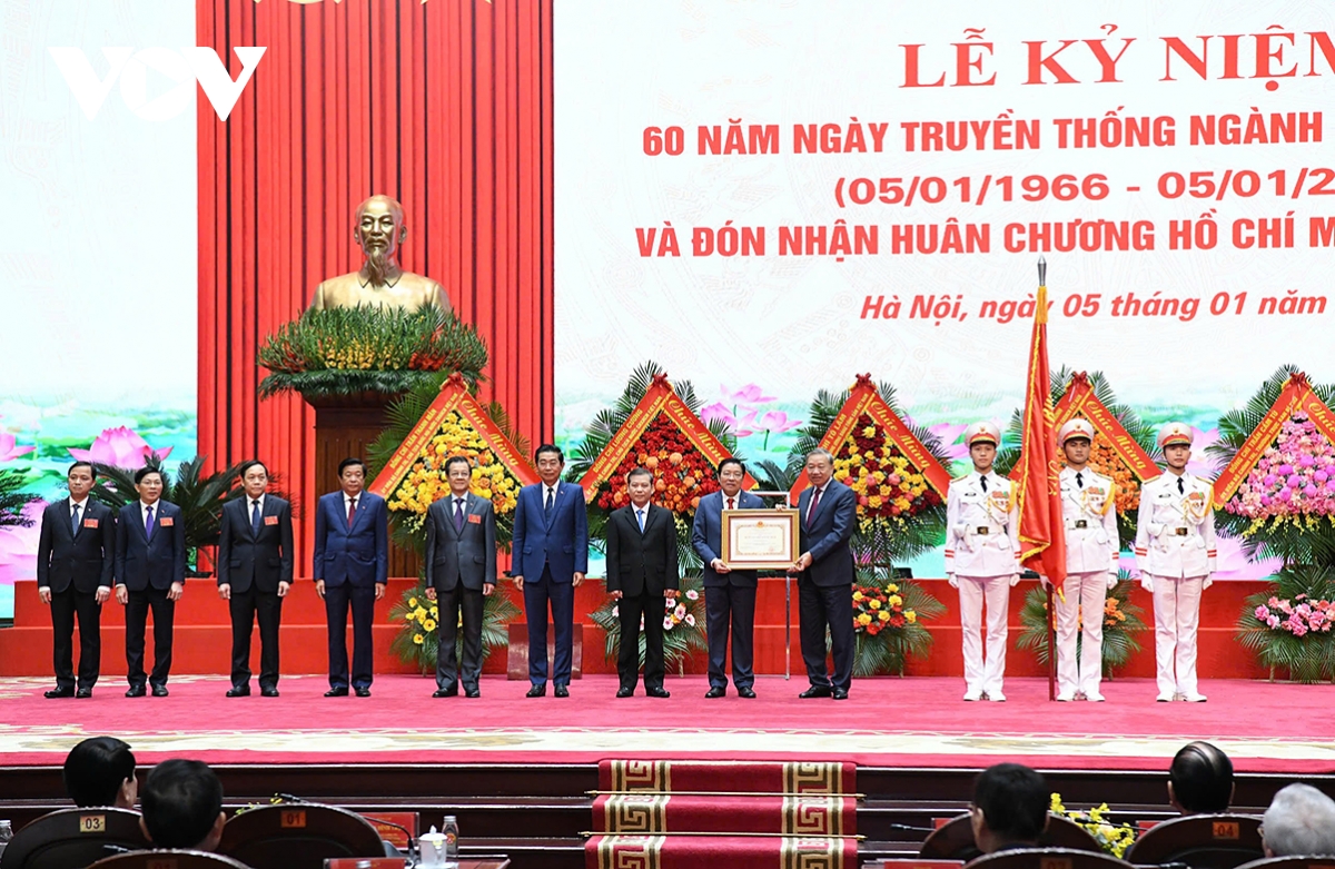 party chief urges internal affairs sector s stronger role in new development phase picture 3