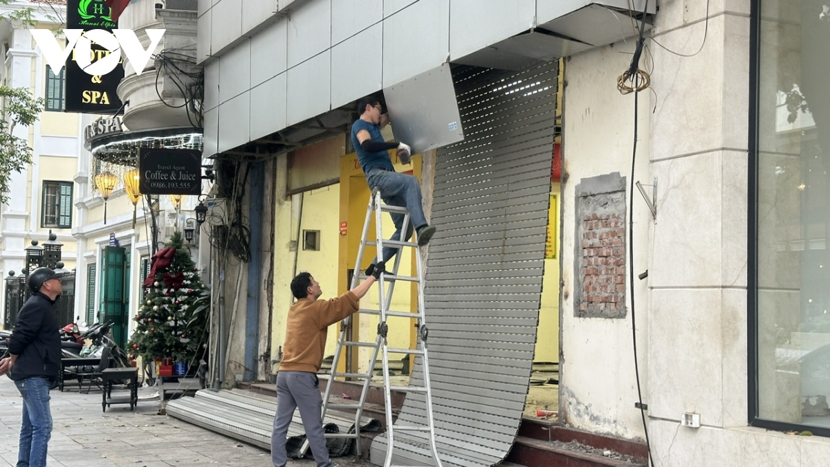 thao do cong trinh, giai phong mat bang khu vuc phia Dong ho hoan kiem hinh anh 15