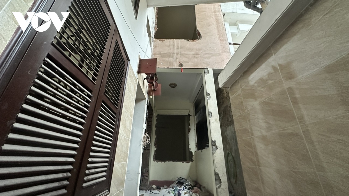 thao do cong trinh, giai phong mat bang khu vuc phia Dong ho hoan kiem hinh anh 8