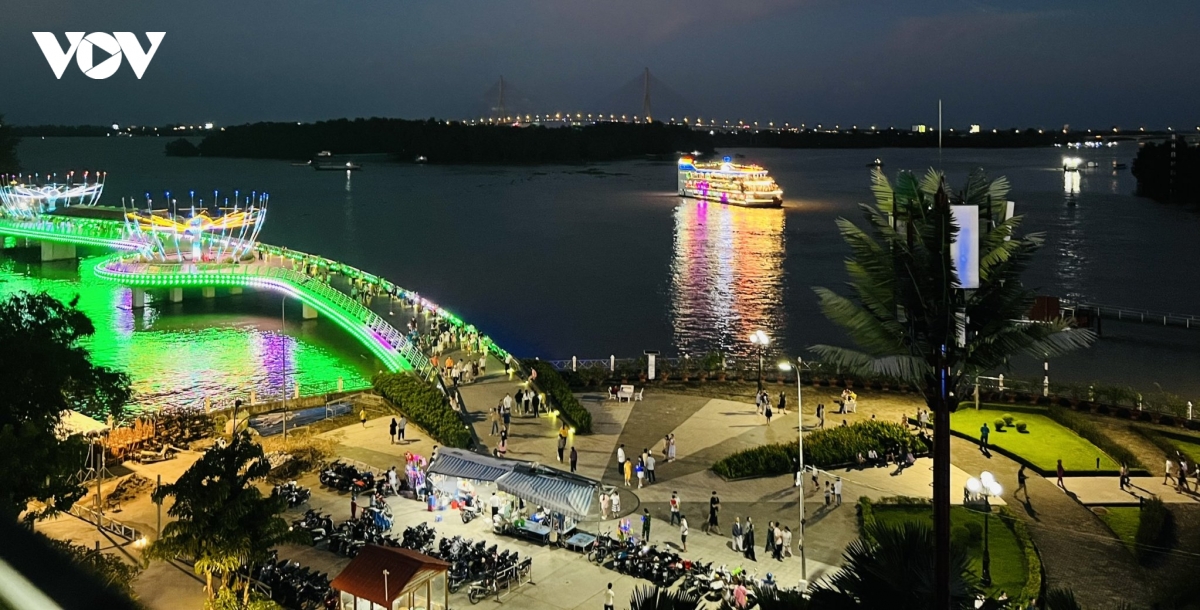 van hoa ve dem tai sinh ngoan muc tai pho di bo ninh kieu hinh anh 7