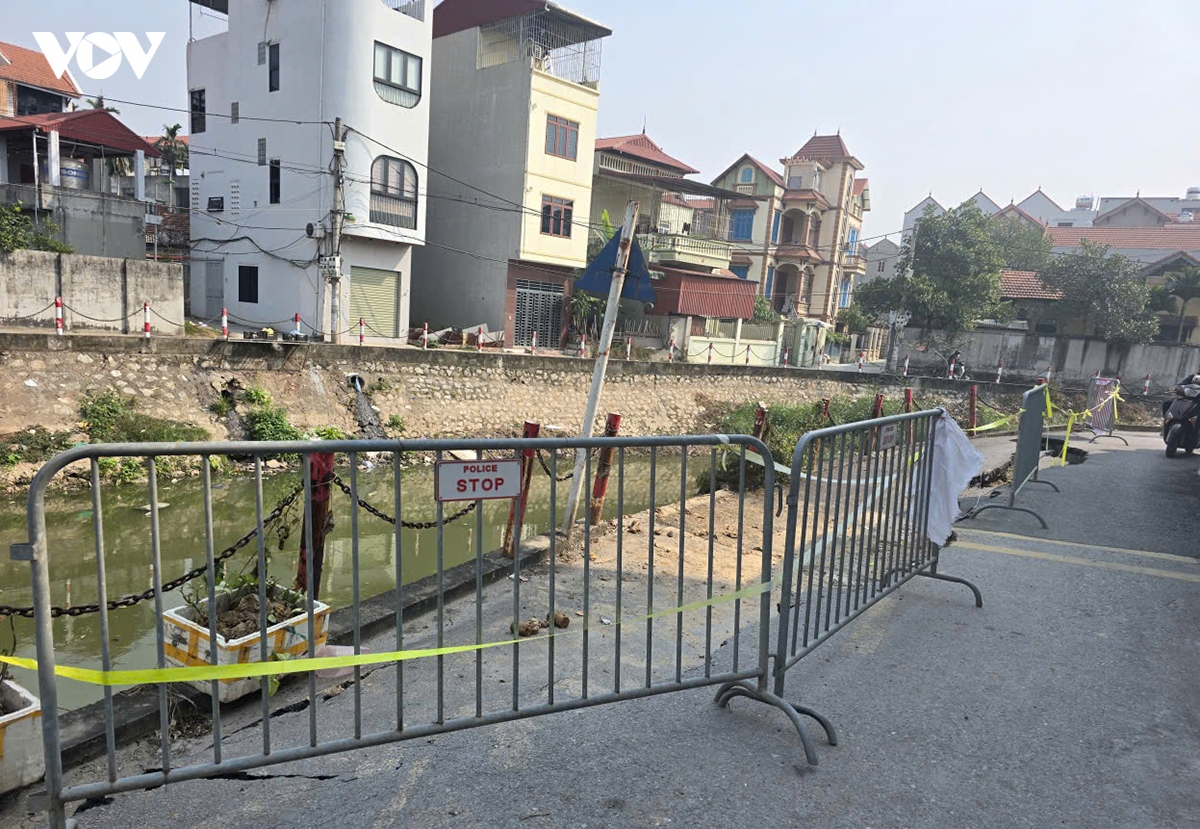 sat lo nghiem trong bo huu song pheo de doa an toan khu dan cu hinh anh 7