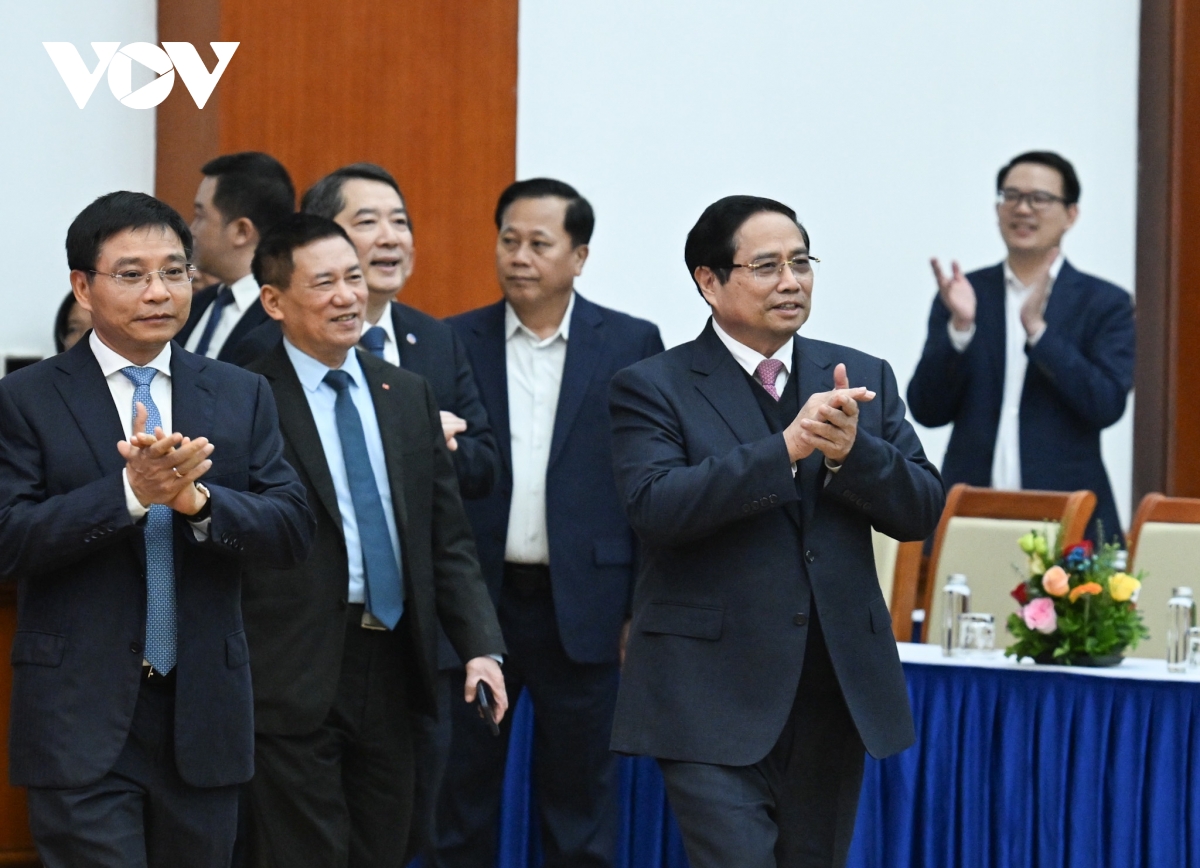 thu tuong de nghi nganh tai chinh so hoa di dau - thu chi dot pha hinh anh 1